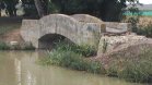 Footpath crossing inlet