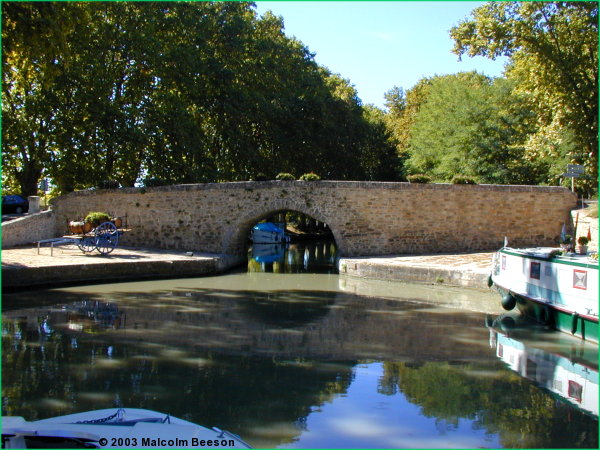 Capestang canal bridge
