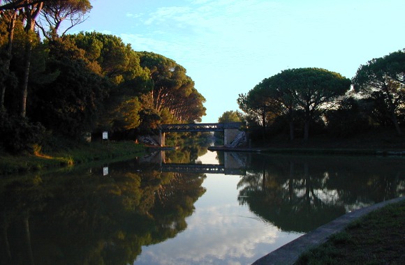 Basin au jonction des Canal du Midi et Canal du Jonction