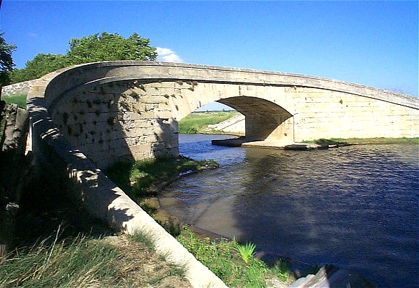 midi canal bridge near st nazaire