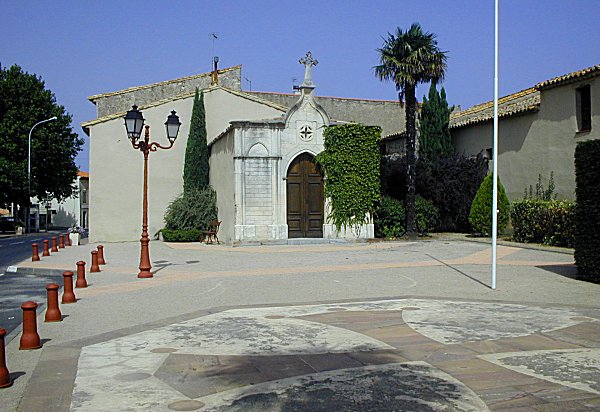 st nazaire chapel and occitan cross