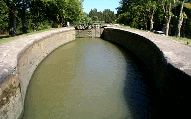 The double lock near Homps, l'écluse d'Ognon