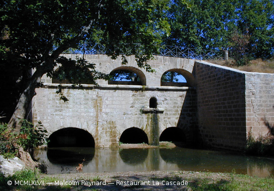 Quarante Spillway & Aqueduct ― seen here from below and the Midi Canal near the villages of Quarante and Cruzy